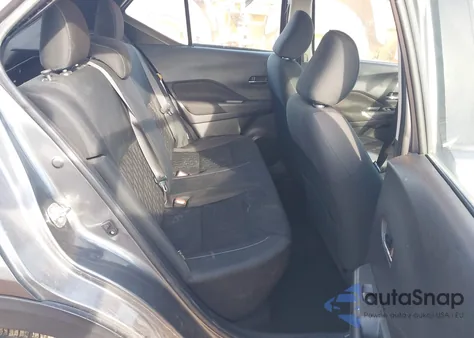 2021 Nissan Kicks Sv Xtronic Cvt из США, поврежденный, VIN 3N1CP5CV6ML487536